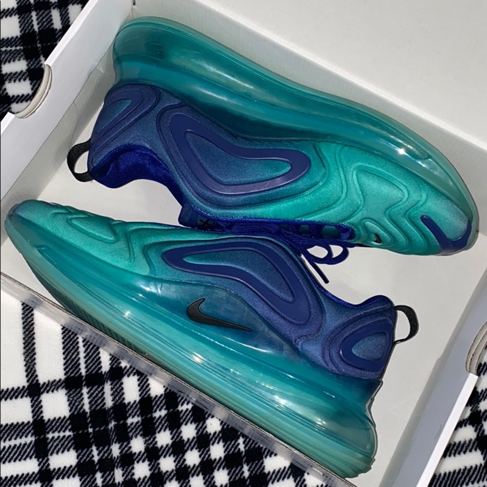 Nike Air Max 720 “Sea Forest”
